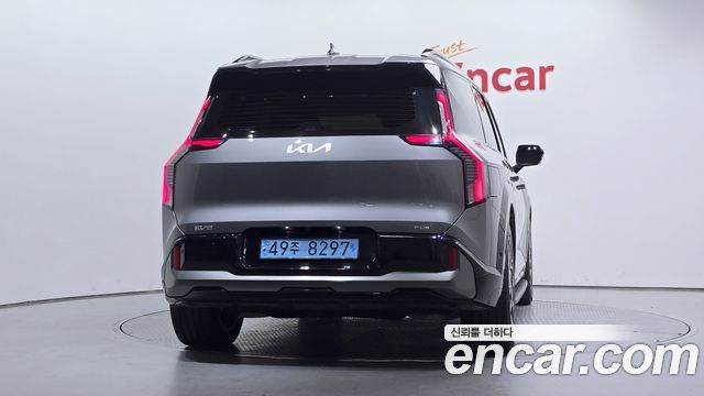 Kia EV9 Long Range 4WD GT Line 2024 — фото 4