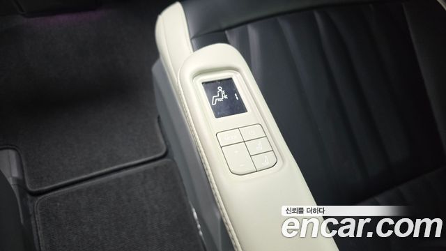 Kia EV9 Long Range 4WD GT Line 2024 — фото 9