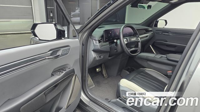 Kia EV9 Long Range 4WD GT Line 2024 — фото 10