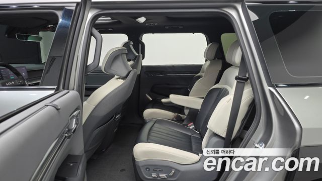 Kia EV9 Long Range 4WD GT Line 2024 — фото 12