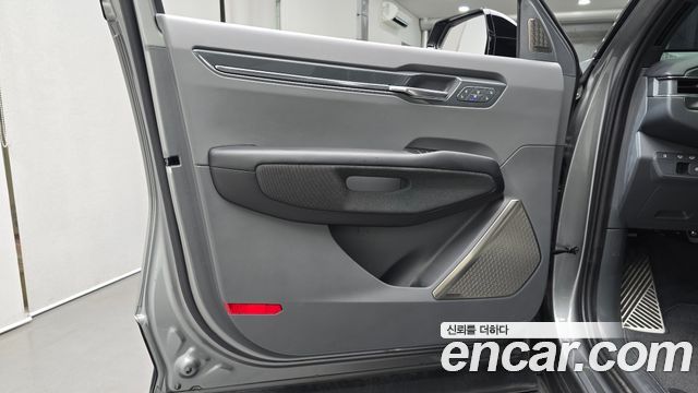 Kia EV9 Long Range 4WD GT Line 2024 — фото 24