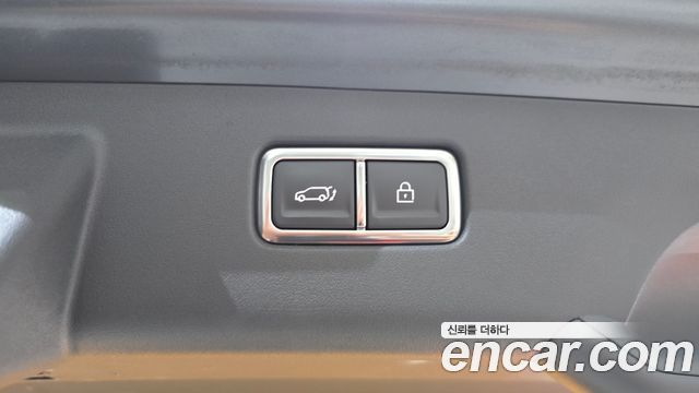 Kia EV9 Long Range 4WD GT Line 2024 — фото 35