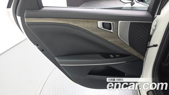 Kia K8 3.5 LPG 2WD Perstige 2024 — фото 25