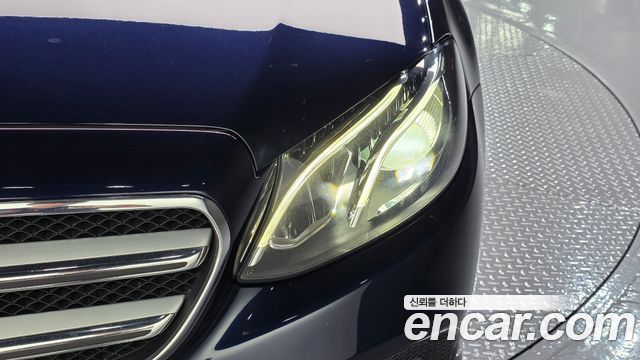 Mercedes-Benz E-Class (W213) E200 Avantgarde 2018 — фото 22