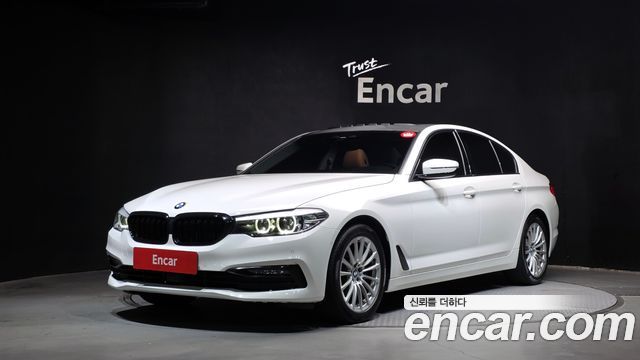 BMW 5 Series (G30) 520i Luxury