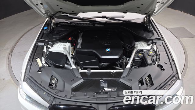 BMW 5 Series (G30) 520i Luxury 2020 — фото 6