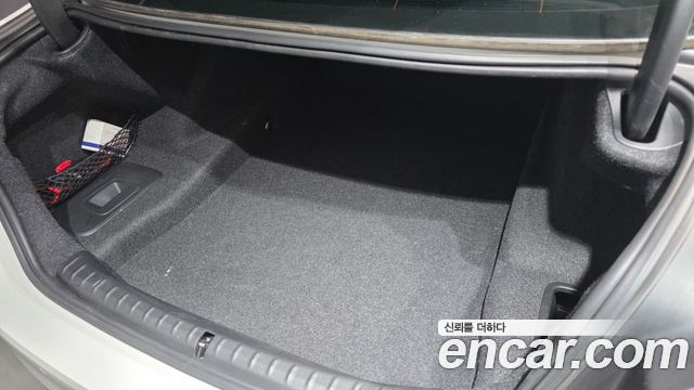 BMW 5 Series (G30) 520i Luxury 2020 — фото 31