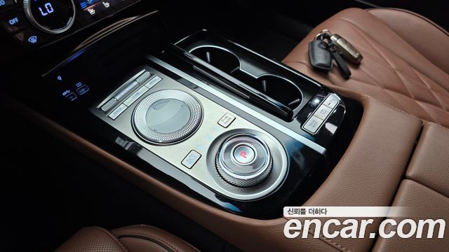 Genesis G80 (RG3) Gasoline 2.5 Turbo AWD 2022 — фото 9
