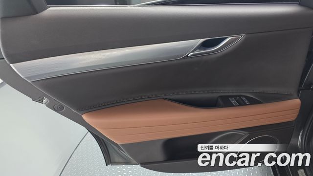 Genesis G80 (RG3) Gasoline 2.5 Turbo AWD 2022 — фото 30