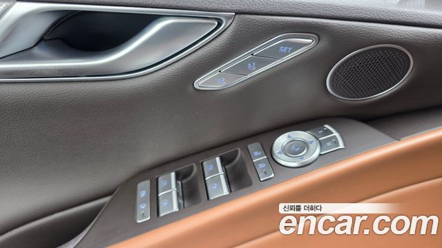 Genesis G80 (RG3) Gasoline 2.5 Turbo AWD 2022 — фото 32