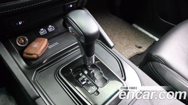 KG Mobility (SsangYong) Rexton Sports Khan Diesel 2.2 4WD Prestige 2022 — фото 9