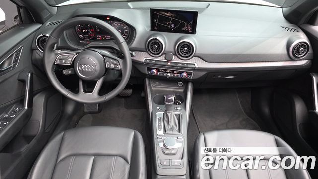 Audi Q2 35 TDI Premium 2023 — фото 7