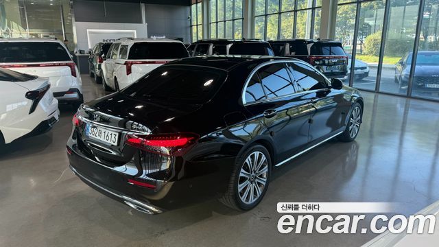 Mercedes-Benz E-Class (W213) E450 4MATIC Exclusive 2021 — фото 2