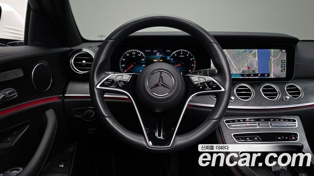 Mercedes-Benz E-Class (W213) E250 AMG Line 2023 — фото 13