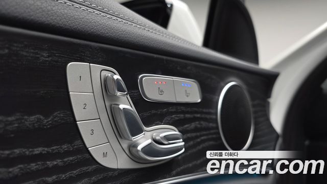 Mercedes-Benz E-Class (W213) E250 AMG Line 2023 — фото 28