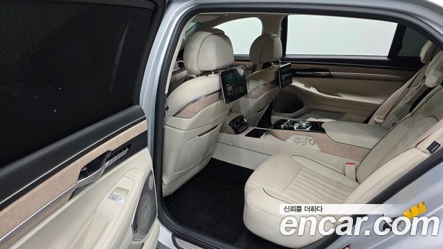 Genesis G90 3.8 AWD Prestige 2019 — фото 12