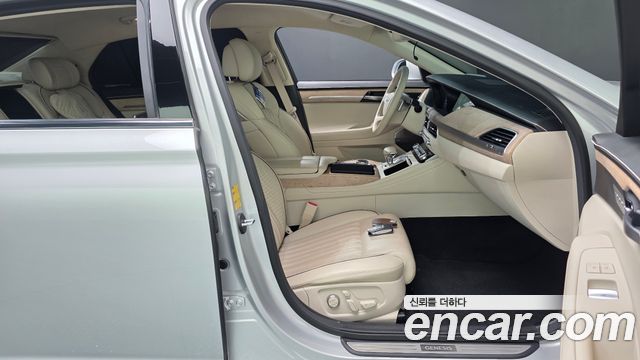 Genesis G90 3.8 AWD Prestige 2019 — фото 26