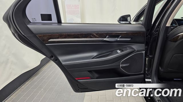 Genesis G90 3.8 AWD Luxury 2019 — фото 25