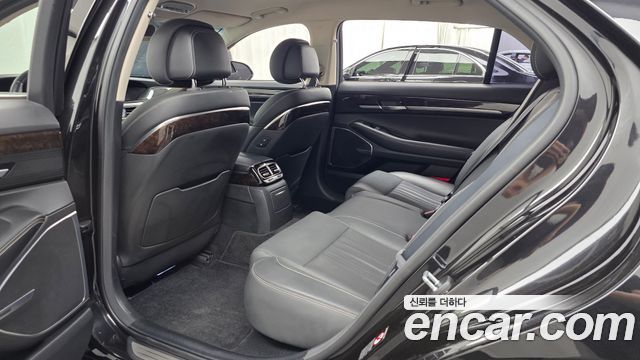 Genesis G90 3.8 AWD Luxury 2019 — фото 26