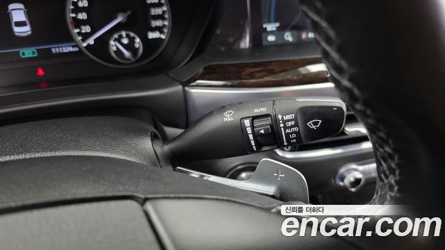 Genesis G90 3.8 AWD Luxury 2019 — фото 29