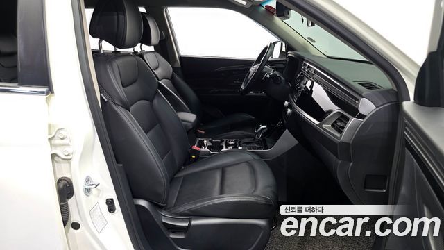 KG Mobility (SsangYong) Beautiful Korando Gasoline 1.5 4WD C5 2020 — фото 11
