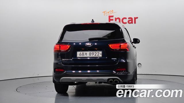 Kia Sorento Diesel 2.0 2WD Noblesse 2020 — фото 4