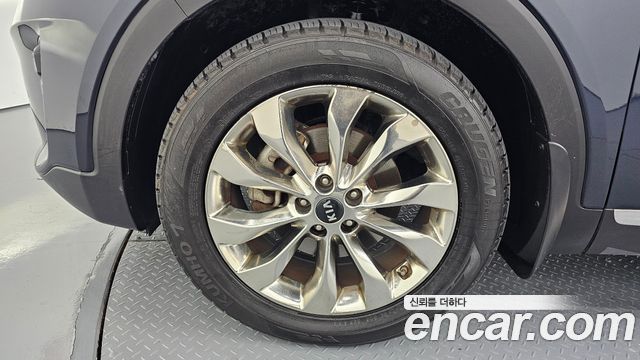 Kia Sorento Diesel 2.0 2WD Noblesse 2020 — фото 5