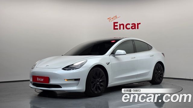 Tesla Model 3 Long Range AWD