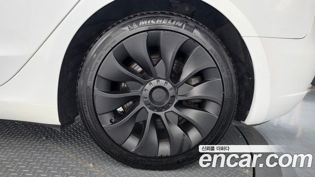 Tesla Model 3 Long Range AWD 2020 — фото 21