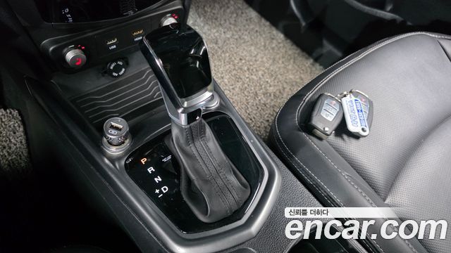 KG Mobility (SsangYong) Tivoli Armor Diesel LX 2WD 2019 — фото 9