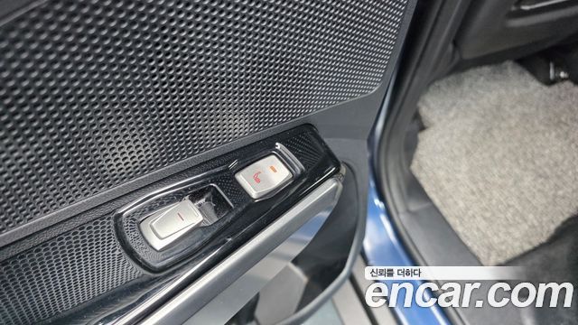 KG Mobility (SsangYong) Tivoli Armor Diesel LX 2WD 2019 — фото 18