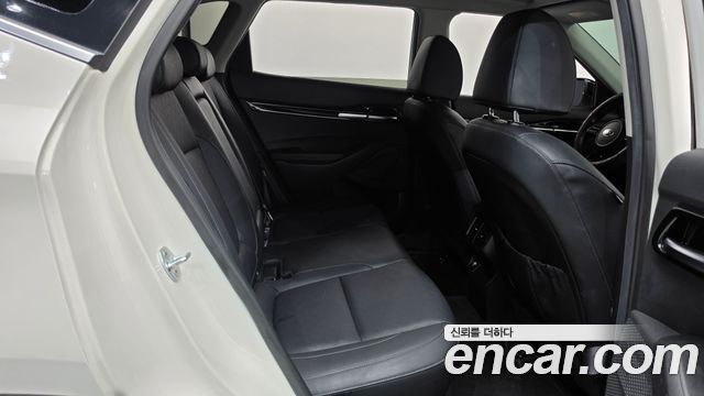 Kia Seltos Gasoline 1.6 Turbo 4WD Noblesse 2020 — фото 15