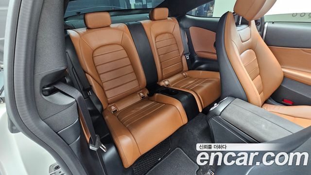 Mercedes-Benz C-Class (W205) C220 d 4MATIC Coupe 2019 — фото 11
