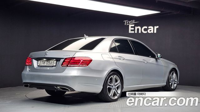 Mercedes-Benz E-Class (W212) E220 Bluetec Avantgarde Sport 2016 — фото 2