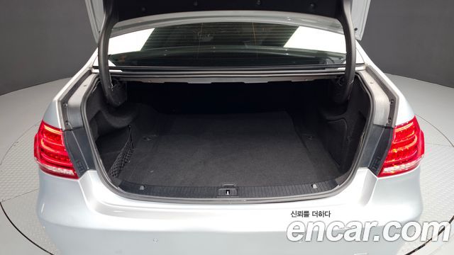 Mercedes-Benz E-Class (W212) E220 Bluetec Avantgarde Sport 2016 — фото 20