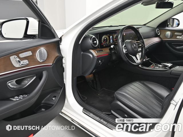 Mercedes-Benz E-Class (W213) E300 Exclusive 2019 — фото 15