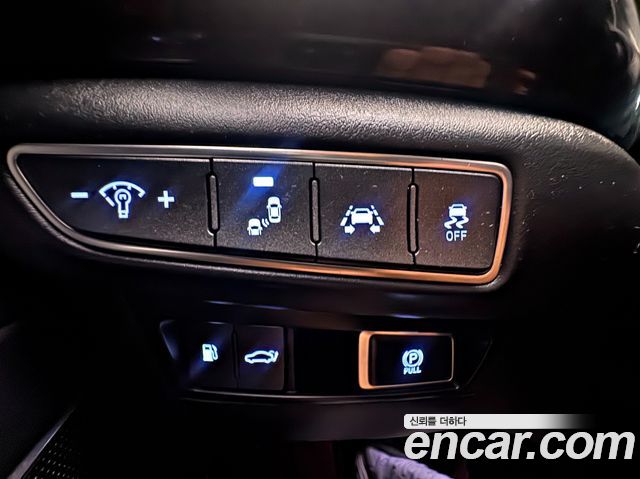 Genesis EQ900 3.8 GDI AWD Premium Luxury 2017 — фото 20