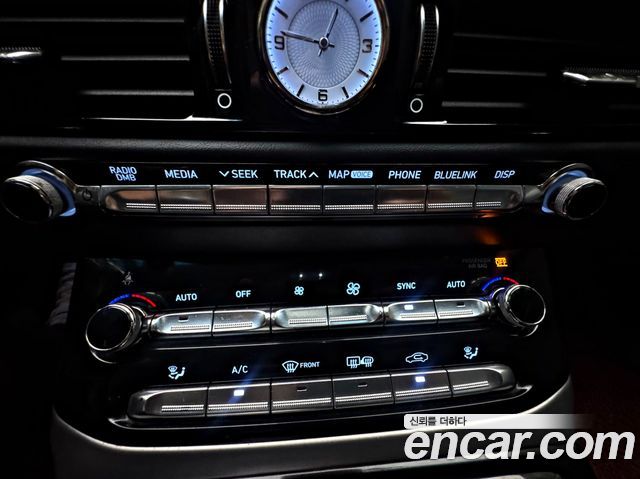 Genesis EQ900 3.8 GDI AWD Premium Luxury 2017 — фото 22