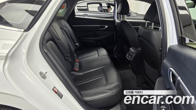 Hyundai Sonata (DN8) 2.0 Premium Plus 2022 — фото 12