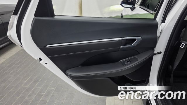 Hyundai Sonata (DN8) 2.0 Premium Plus 2022 — фото 25
