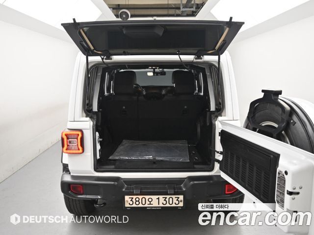 Jeep Wrangler (JL) 2.0 Overland 4Door 2020 — фото 23