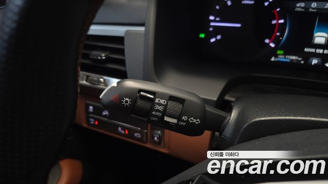 KG Mobility (SsangYong) Rexton Sports Diesel 2.2 2WD Noblesse 2019 — фото 17