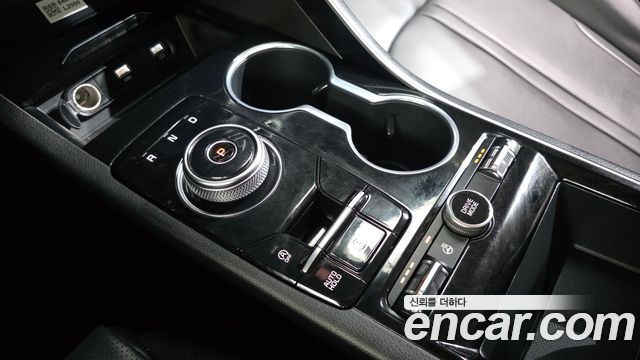 Kia K5 (III) 2.0 Trendy 2023 — фото 9