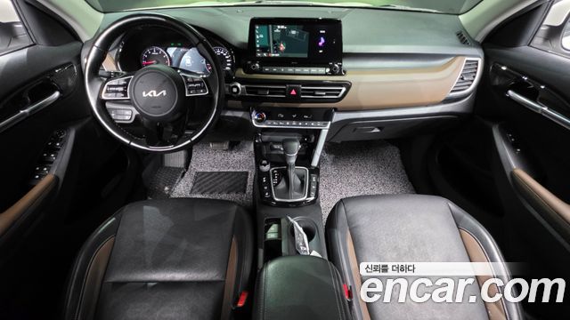 Kia Seltos Gasoline 1.6 Turbo 2WD Signature 2023 — фото 7