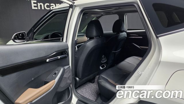 Kia Seltos Gasoline 1.6 Turbo 2WD Signature 2023 — фото 32