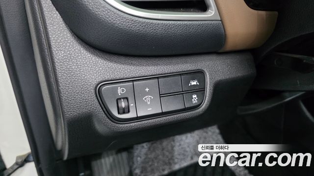 Kia Seltos Gasoline 1.6 Turbo 2WD Signature 2023 — фото 35