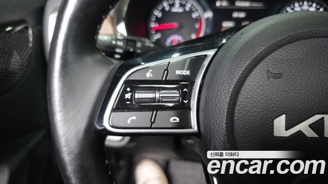Kia Seltos Gasoline 1.6 Turbo 2WD Signature 2023 — фото 38