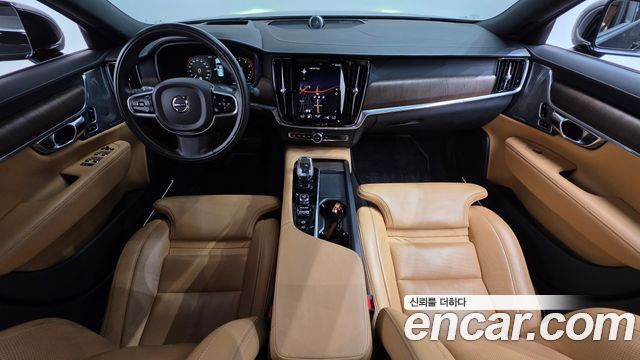 Volvo S90 B6 AWD Inscription 2021 — фото 7