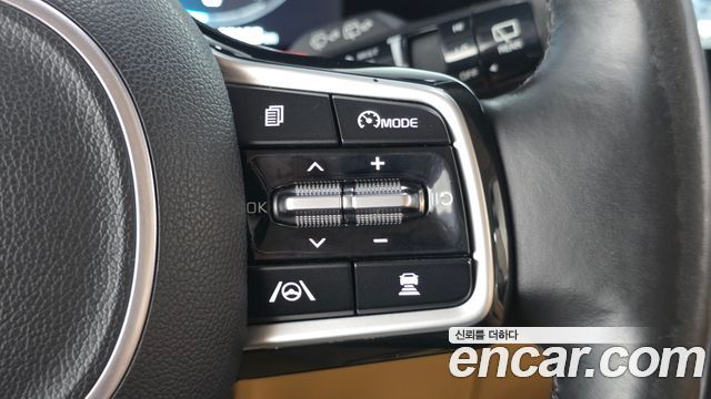 Kia Carnival (IV) Diesel 9-Seater Prestige 2023 — фото 15