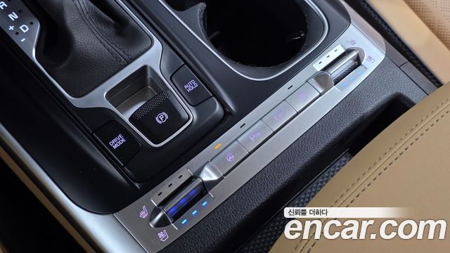 Kia Carnival (IV) Diesel 9-Seater Prestige 2023 — фото 20